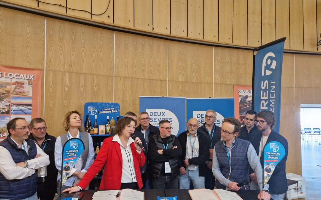 SIGNATURE DE LA CONVENTION DE LA LICENCE D’EXPLOITATION DE LA MARQUE AVEC LA COOPERATIVE U !